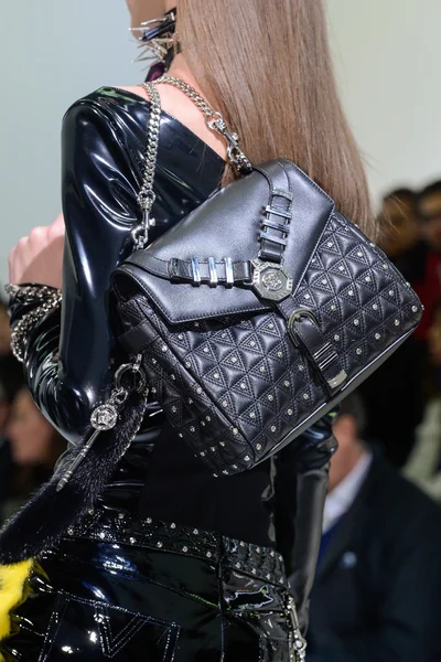 Look 44